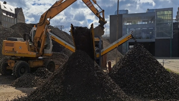 Przesiewacze oscylacyjne trzy tasmy