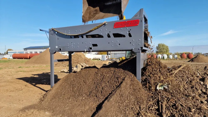 Przesiewacze oscylacyjne trzy tasmy